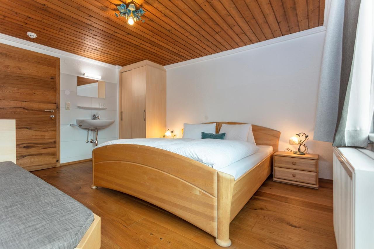 Gaestehaus Dreier Neukirchen am Großvenediger Екстериор снимка